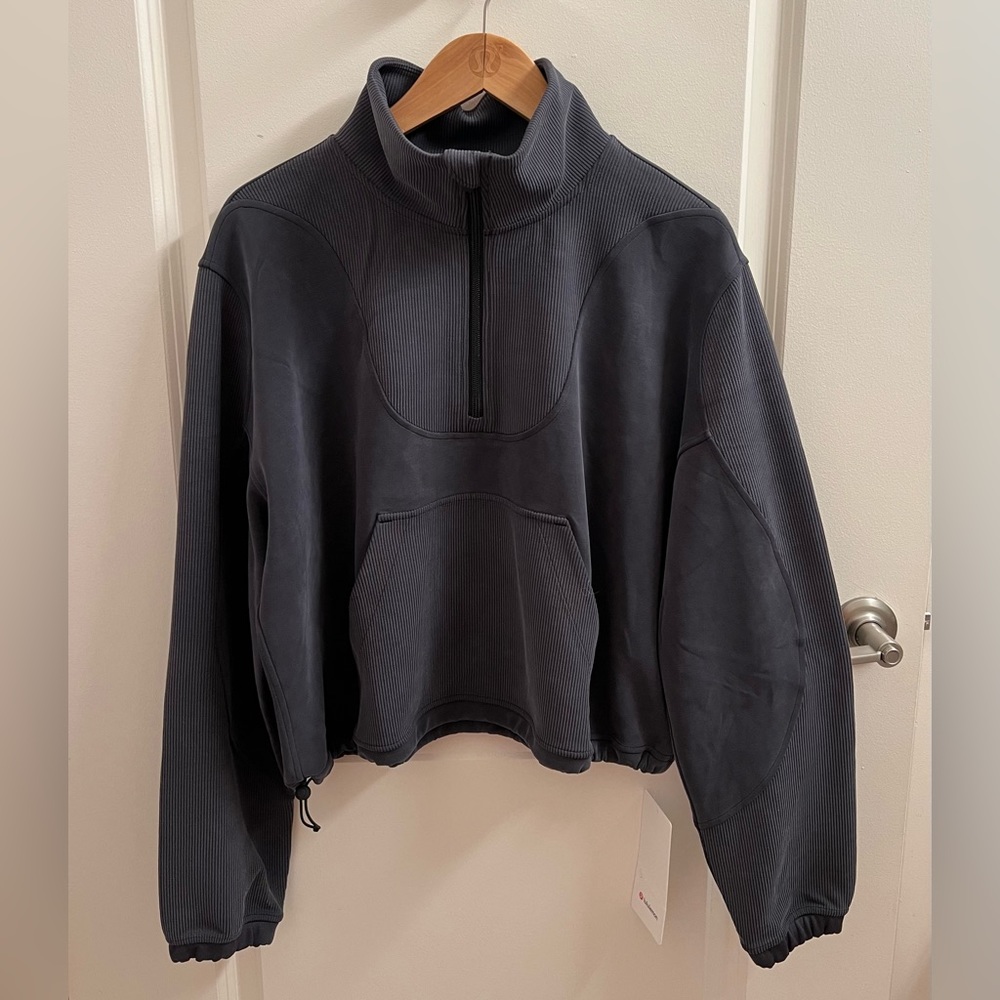 SOLD - NWT Brushed Softstreme Half Zip (Black)